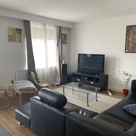 Chambres D'Hotes Dans Appartement F4 A Massy Massy  Exterior foto