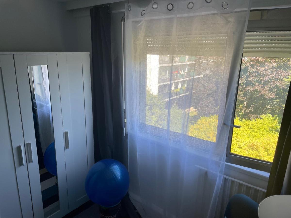 Chambres D'Hotes Dans Appartement F4 A Massy Massy  Exterior foto